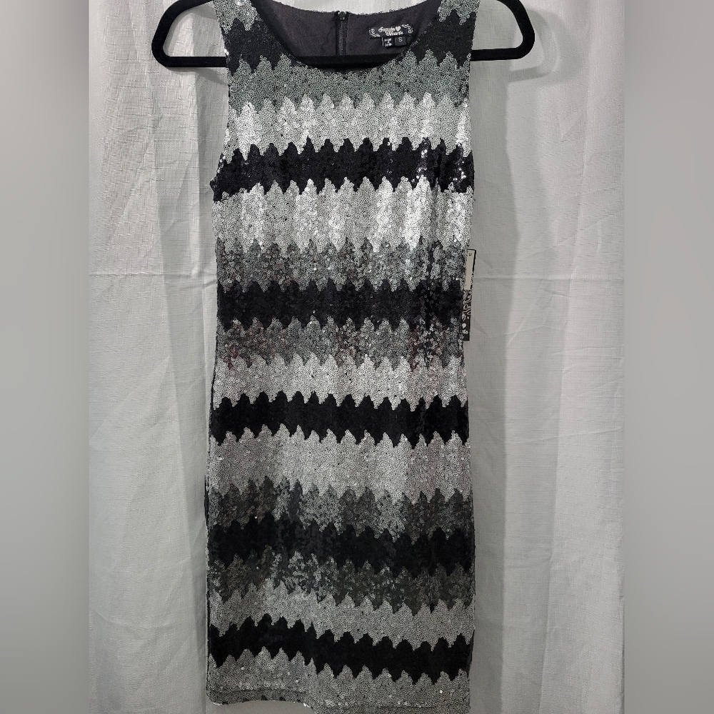 Sequin Hearts Black and Silver Zigzag Sequin Midi Dress Size S